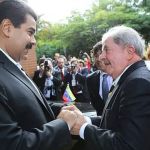 Após permissão de Bolsonaro, Maduro confirma presença na posse de Lula