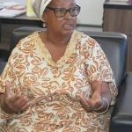 Mãe Bernadete é sepultada em Salvador e ONU cobra investigação sobre assassinato