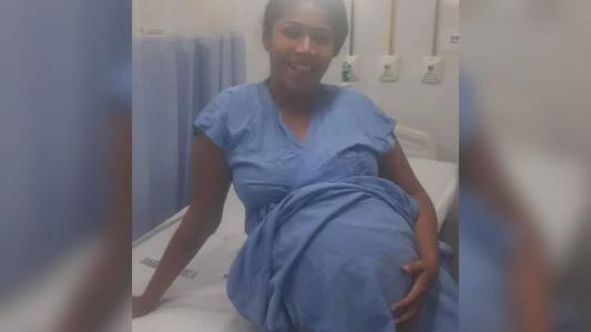 Mãe e bebê morrem após gestante sofrer queda durante o trabalho de parto em PE.