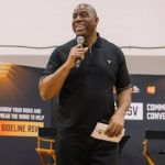Magic Johnson se torna o quarto atleta a entrar para seleta lista da 'Forbes'