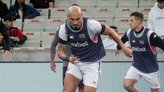 Maicon é desfalque da defesa do Vasco contra o Corinthians