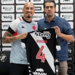 Vasco apresenta Maicon: 'Não tinha como não ter esse clube na carreira'