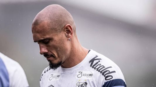 Maicon não é mais jogador do Santos