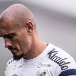 Maicon rescinde com o Santos e se aproxima do Vasco