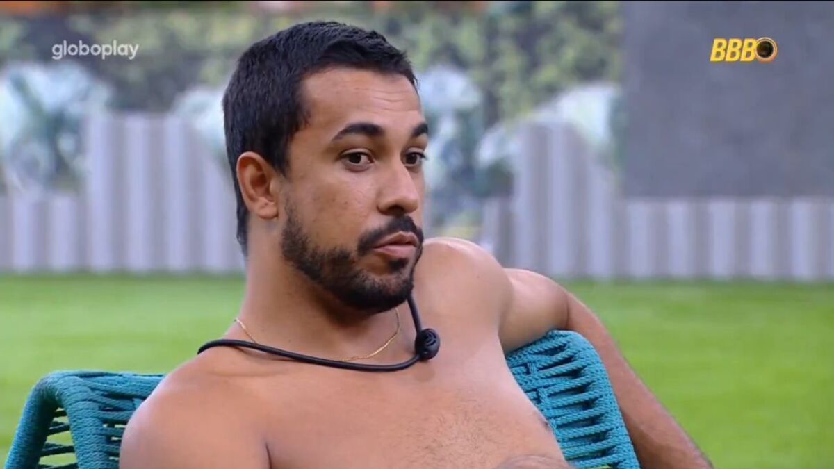 Maike planeja enganar participantes do BBB 25 e Eva concorda: 'Chora pra nós'