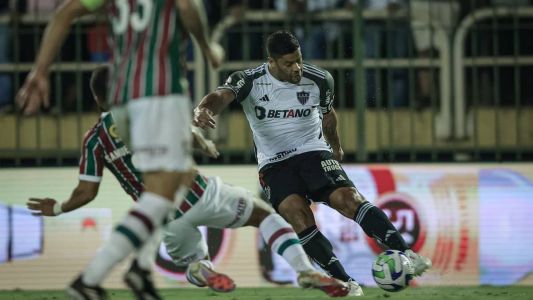 Maior algoz do Fluminense pelo Atlético, Hulk não conseguiu balançar a rede em Volta Redonda