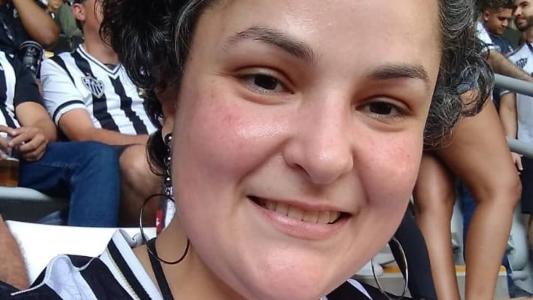 Maira Furfuro Godoy acompanhou o jogo das Lendas, na Arena MRV