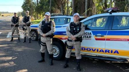 Mais de 1,2 mil policiais participaram da operação