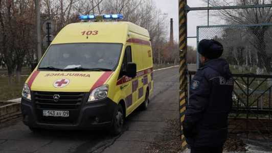 Mais de 200 trabalhadores conseguiram escapar do fogo na mina, localizada ao norte da cidade de Karaganda