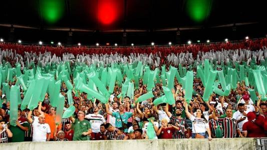 Mais de 67 mil torcedores estiveram no Maracanã nesta quarta-feira (27)