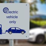 Maioria dos brasileiros pensa em comprar carro eletrificado