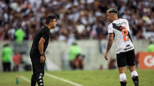 Maldonado comandou o time na ausência de Maurício Barbieri