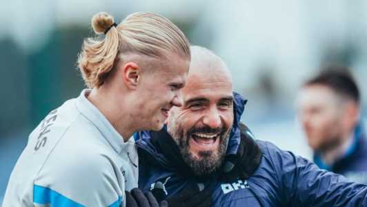 Manchester City enfrenta o Tottenham neste domingo (5)