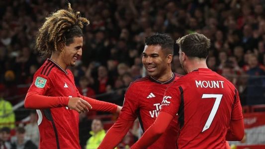 Manchester United busca primeira vitória na fase de grupos