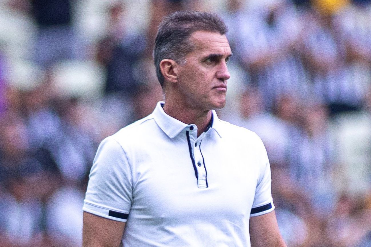 Ceará anuncia a demissão do técnico Vagner Mancini