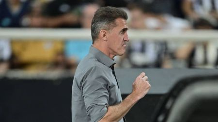 Mancini durante partida entre Botafogo x América