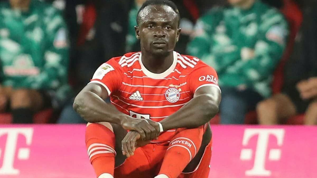 Bayern anuncia punição para Mané após 'má conduta'