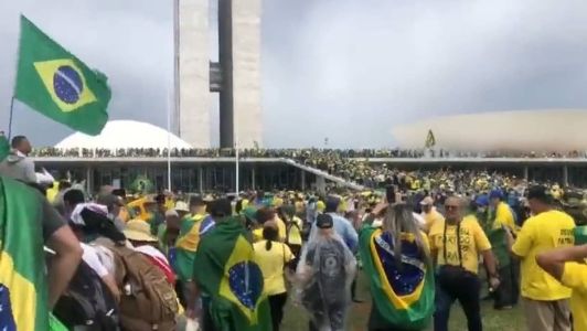Manifestantes invadiram prédio do Congresso Nacional, em Brasília