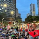 Avenidas no centro de Belo Horizonte são fechadas devido à manifestação