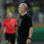 Mano Menezes explica proposta do Corinthians e valoriza primeira vitória no retorno ao Timão