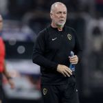 Mano lamenta recuo do Corinthians e elogia 'doação' de Yuri Alberto