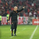 Mano Menezes avalia confronto com River nas oitavas de Libertadores