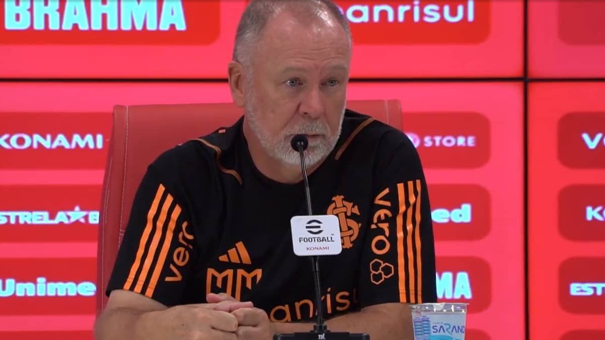 Mano confirma que recebeu sondagens de Atlético e Corinthians