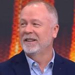 Mano Menezes lamenta 'calote' e detona SAF do Cruzeiro