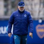 Em litígio com o Cruzeiro, Mano Menezes reencontra o ex-clube