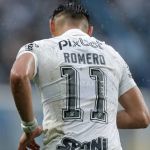 Mano Menezes cobra reconhecimento a Romero após vitória do Corinthians: “Baita ajudante”