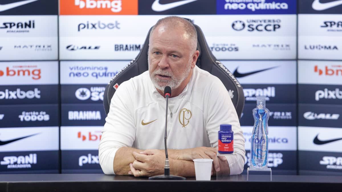 “Recebi com surpresa”, admite Mano sobre procura do Corinthians