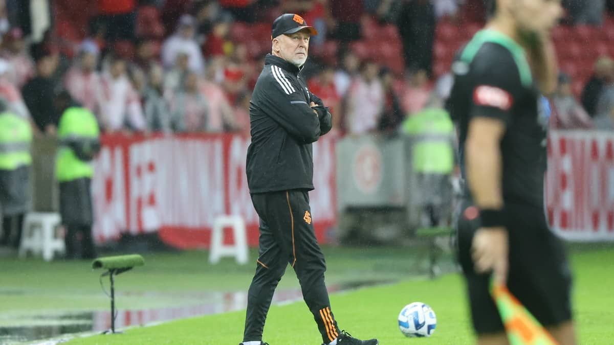 Inter tem baixa importante para enfrentar o São Paulo pelo Brasileirão