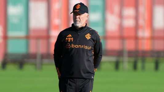 Mano Menezes vai poupar alguns titulares do Internacional