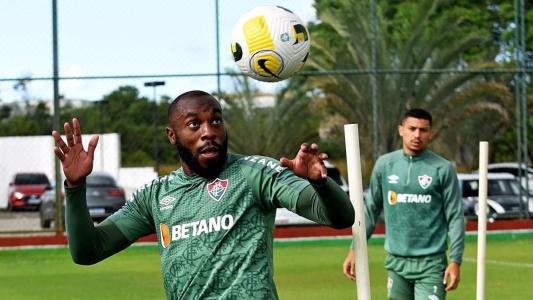 Manoel é zagueiro do Fluminense desde 2021