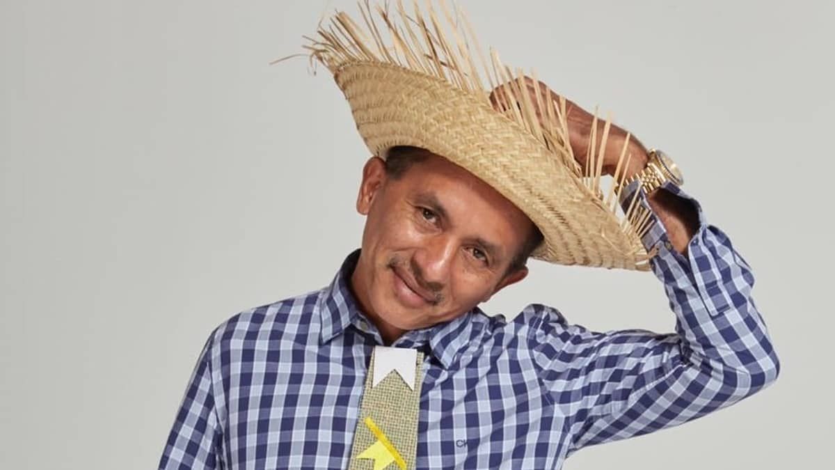 Manoel Gomes revela que não recebeu 'um real' por 'Caneta Azul' e que empresários desviaram R$ 7 milhões