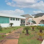 Valor do IPTU, portas blindadas e comissão milionária: veja detalhes da mansão de R$ 25 milhões