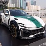 Polícia de Dubai incorpora Ferrari Purosangue de 755 cv à sua frota de luxo