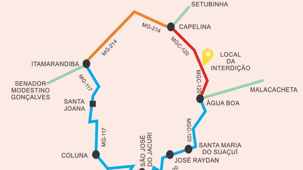 Retirada de rochas fecha estrada de Minas Gerais nesta segunda-feira