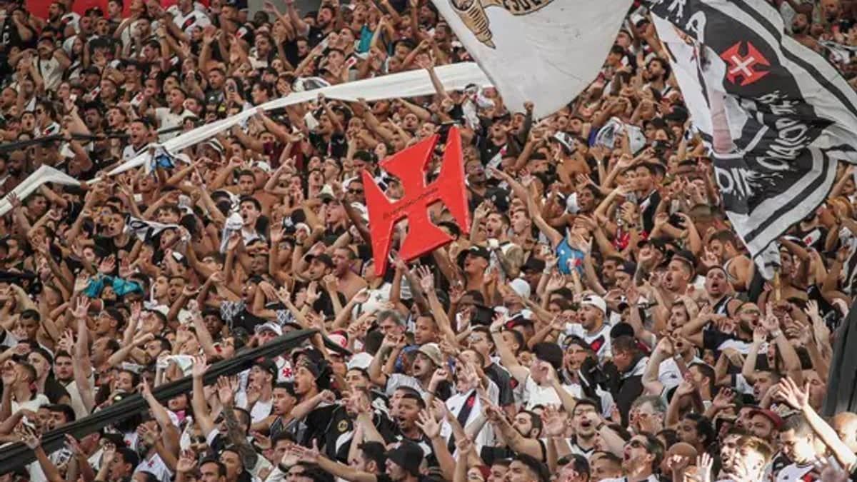 Vasco x Atlético: ingressos esgotados para jogo marcado para o Maracanã