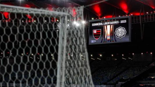 Maracanã foi o palco do jogo entre Flamengo e Olimpia, pela Libertadores, em agosto