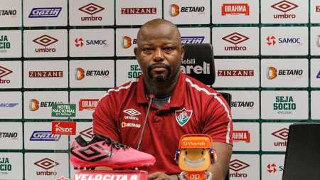 Marcão é quem vai comandar o Fluminense na ausência de Fernando Diniz