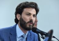 Marcelo Aro deixa Secretaria de Governo; Castellar Neto assume