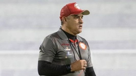 Marcelo Chamusca fez 26 jogos pelo Tombense