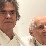 Viúvo de Zé Celso faz vaquinha para reformar apartamento após incêndio: 'Acervo precioso'