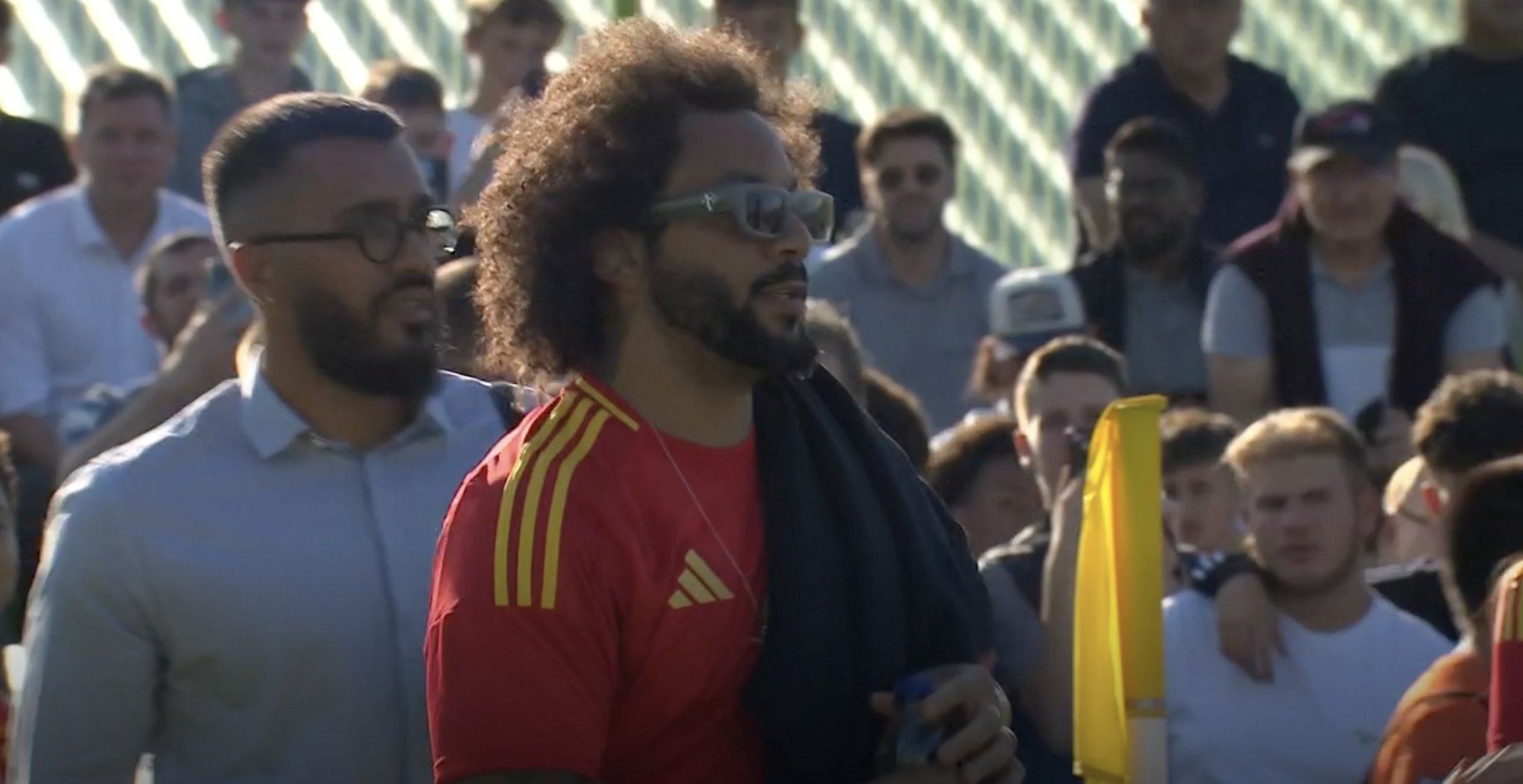 Marcelo assiste a show de filho Enzo em goleada da Espanha Sub-15