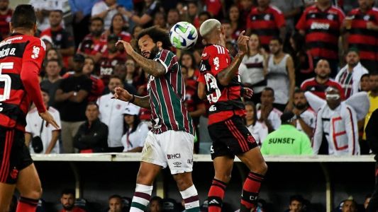 Marcelo está fora do clássico diante do Botafogo