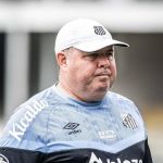 Após goleada, Marcelo Fernandes é efetivado como treinador do Santos até dezembro