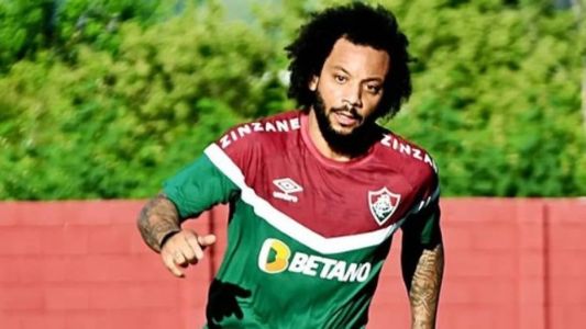 Marcelo fez o primeiro treino com os jogadores do Fluminense