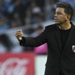Al-Ittihad oficializa contratação de Marcelo Gallardo 
