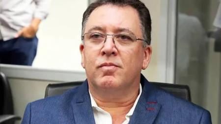 Marcelo Teixeira registra candidatura à presidência do Santos